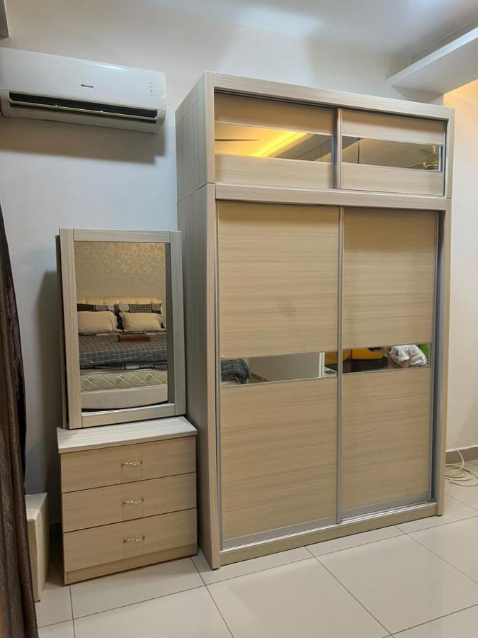 Homestay 20 Cozy Mount Austin Tebrau Near Jusco Toppen Johor Bahru